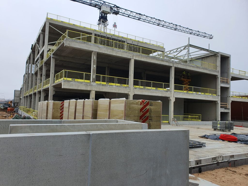 PC PIKAS (Ukmergės g. 221) - Shopping center - construction photos