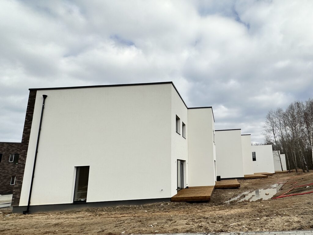 Saulės kalvos D etapas (Saulės g. 43C, 43D, 43E, 43F, 43G, 43H, 43J, 43K, 43L, 43M, 43N, 43Q, 43P, 43R, 43S, 43T, 43U, 43V, 43Z) - Row housing - construction photos