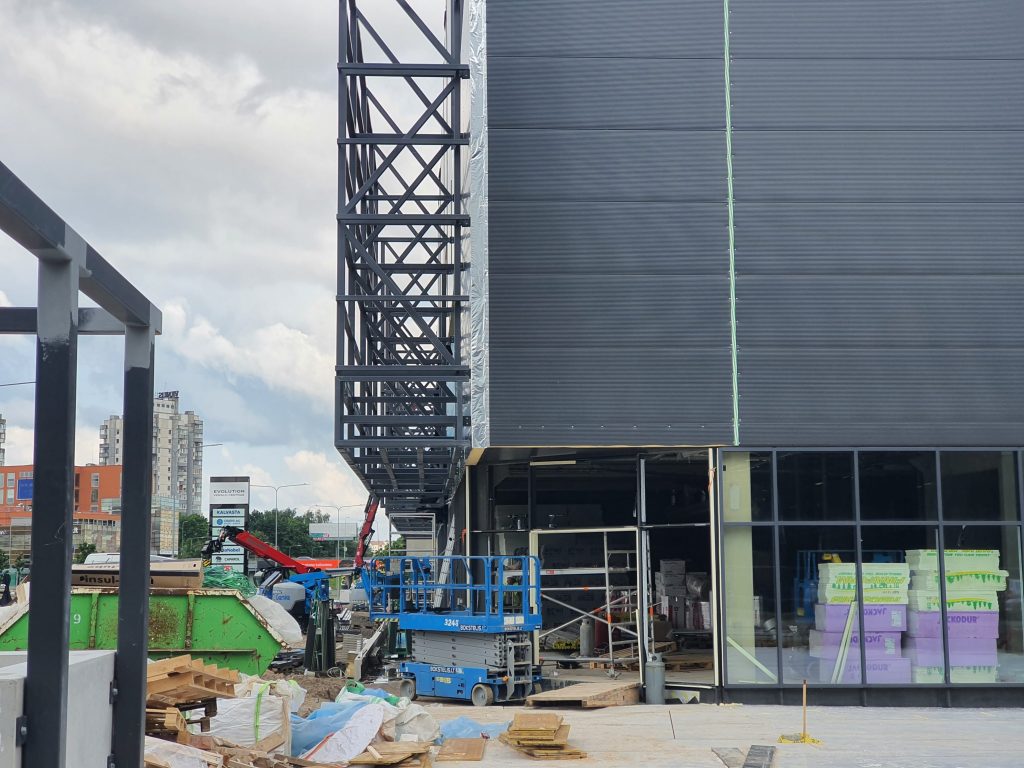 PC PIKAS (Ukmergės g. 221) - Shopping center - construction photos