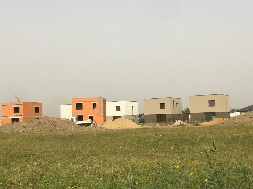 Raitelių namai (Raitelių g. 1, 2, 3, 4, 5, 6, 7, 8, 9, 10, 11, 13, Karininkų g. 26, 28, 30, 32, 34, 36) - Ridaelamu - ehituse fotod