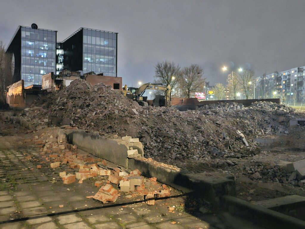 PC PIKAS (Ukmergės g. 221) - Shopping center - construction photos