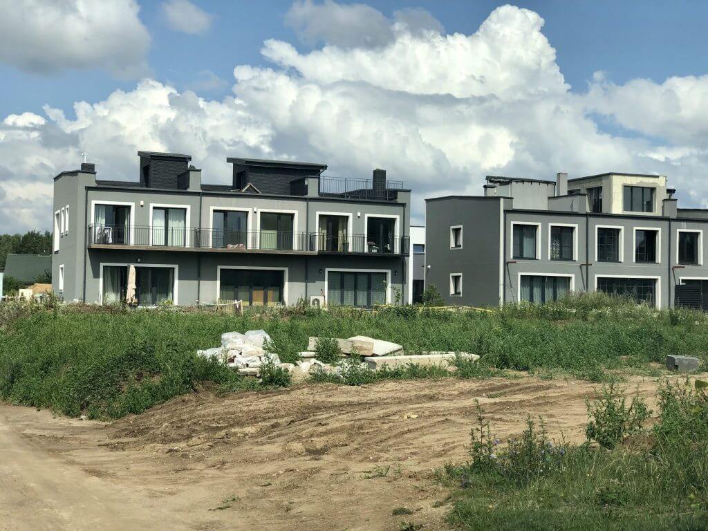 Namai prie ežero (Sauluvos g.) - Rindu mājas - būvdarbu attēli