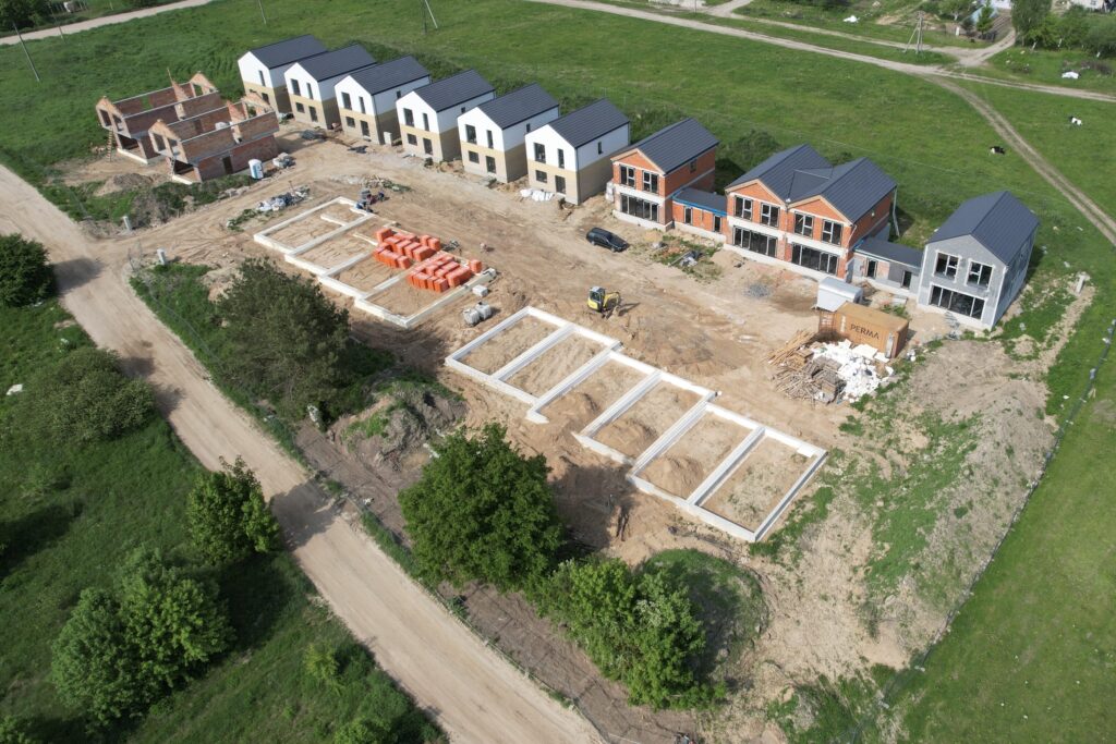 Kalnėnų namai (Keltų g. 10, 12, 18) - Row housing - construction photos