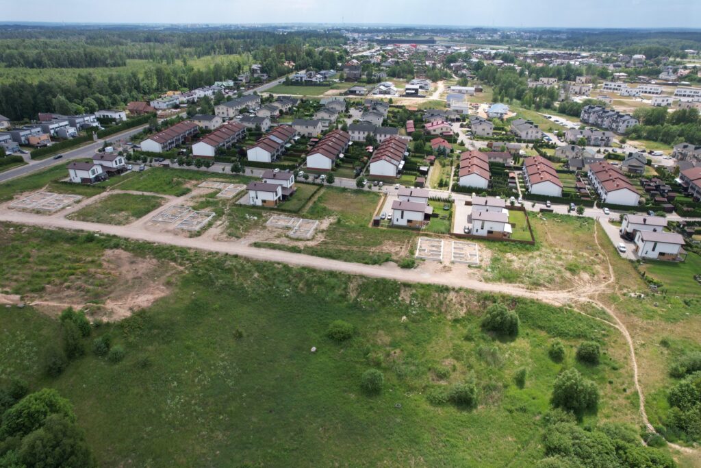 Klevinė (Šaltalankių g. 1, 3, 5, 7, 9, 11, Žvaigždžių g. 1, 2, 3, 4, 5, 6, 7, 8, 9) - Row housing - construction photos
