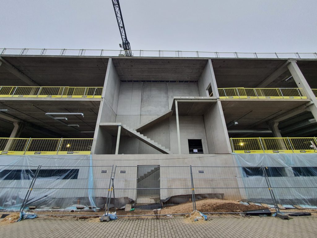 PC PIKAS (Ukmergės g. 221) - Shopping center - construction photos