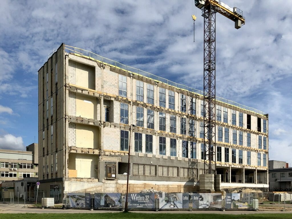 Western 32 (Viršuliškių g. 32) - Loftid - ehituse fotod