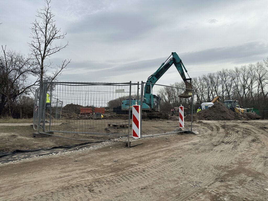 Liepų parkas 1 pastatas (Liepų g. 80) - Shopping center - construction photos