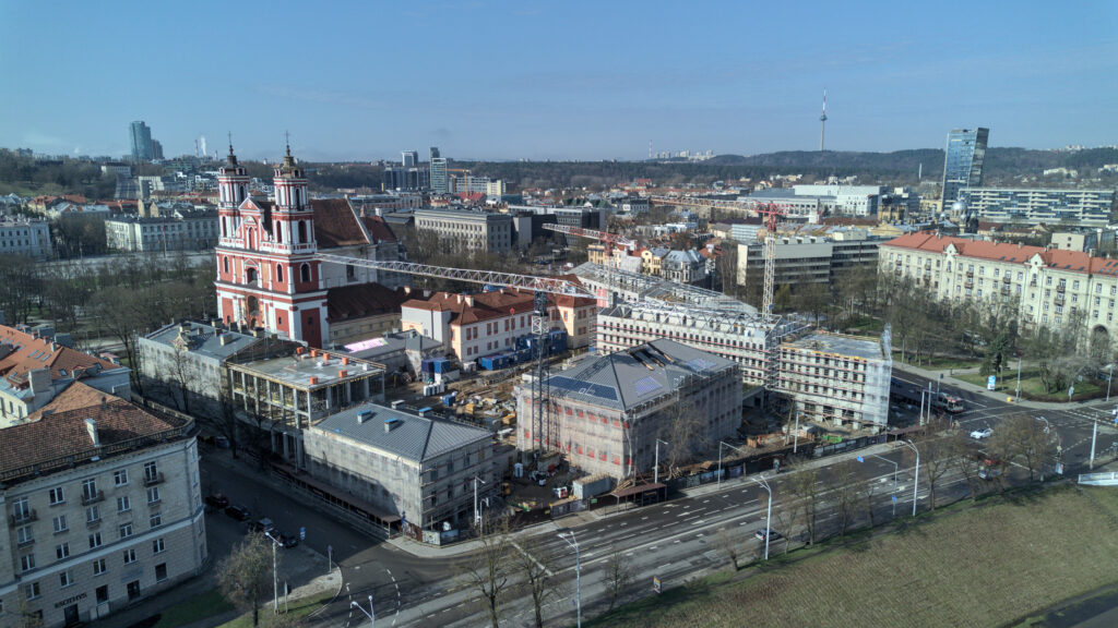 Vasario 16-osios (Vasario 16-osios g. 1) - Hotel, Office center, Primary and secondary education - construction photos
