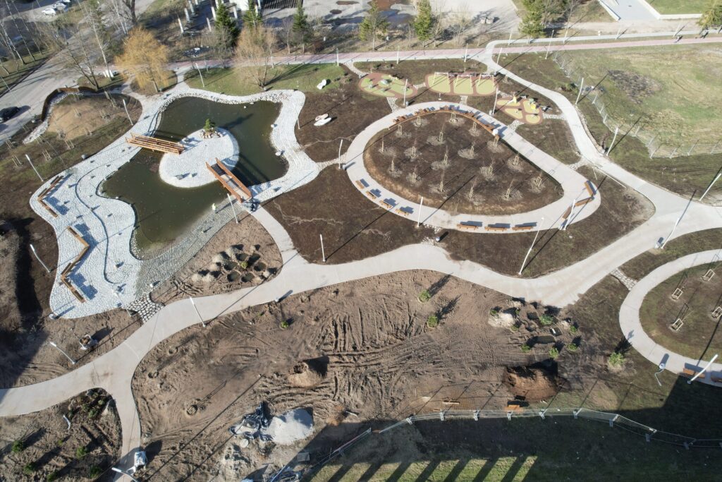 Sakurų parkas (Taikos pr. 70B) - Park - ehituse fotod