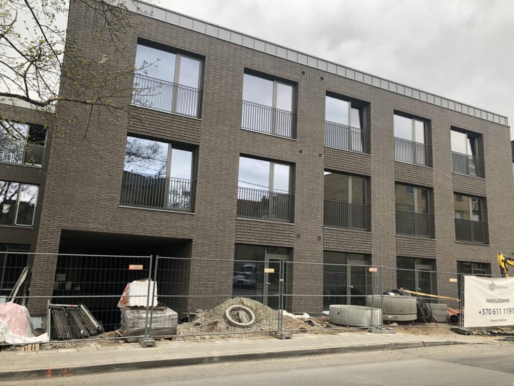 Sėlių 36 (Sėlių g. 36) - Daugiabutis - statybų nuotraukos