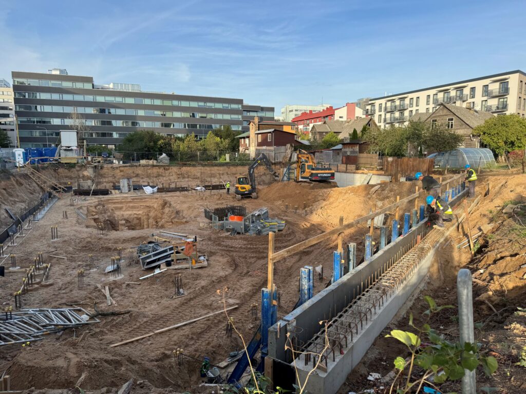 Šnipiškių terasos (Daugėliškio g. 27, 29) - Multi apartment - construction photos