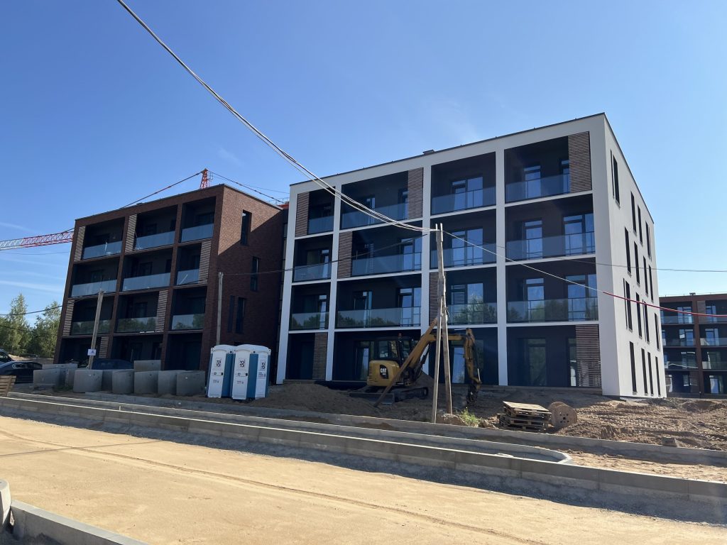 Vyšnios 2 etapas (Karaliaučiaus g. 29, 31) - Multi apartment - construction photos