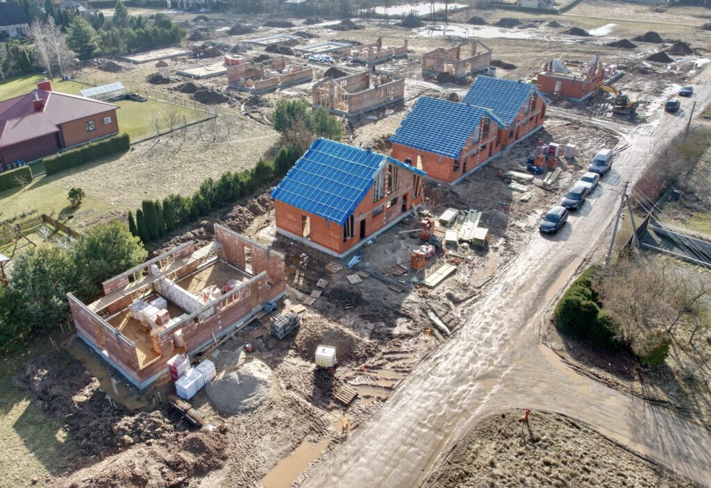 Marių parkas 1 etapas (J. Aisčio g. 7, 7A, 7B, 7C, 7D, 7E, 7F, 13, 13A, 13B) - Private house community, Row housing - construction photos