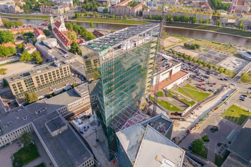 Artery (Konstitucijos pr. 18B) - Biroju centrs - būvdarbu attēli