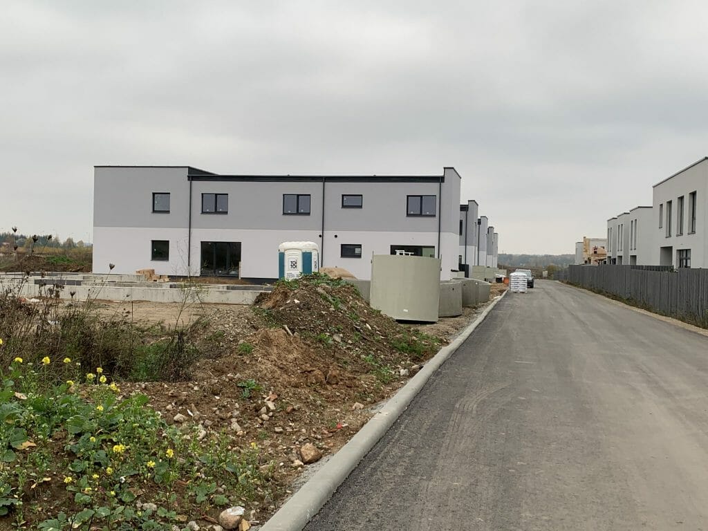 Gulbinų namai (Molėtų pl. 165) - Row housing - construction photos