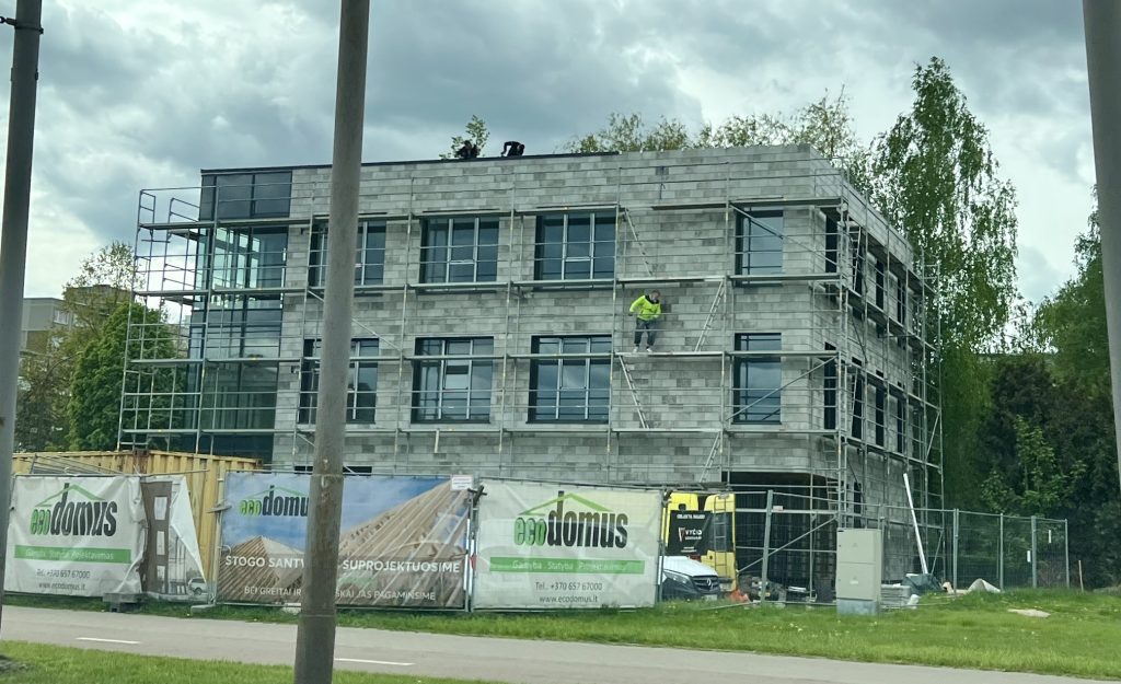 V. Krėvės pr. 79A (V. Krėvės pr. 79A) - Büroohoone - ehituse fotod