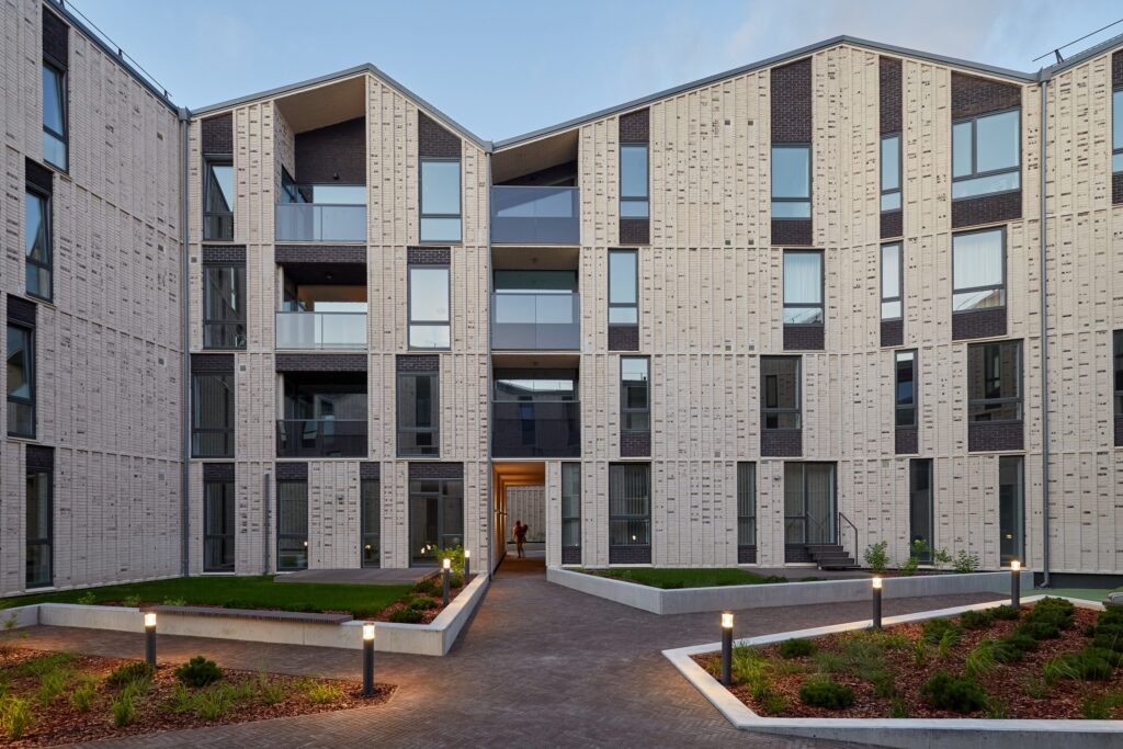 PAUPYS 1 etapas (Aukštaičių g. 4, 8) - Daugiabutis - statybų nuotraukos