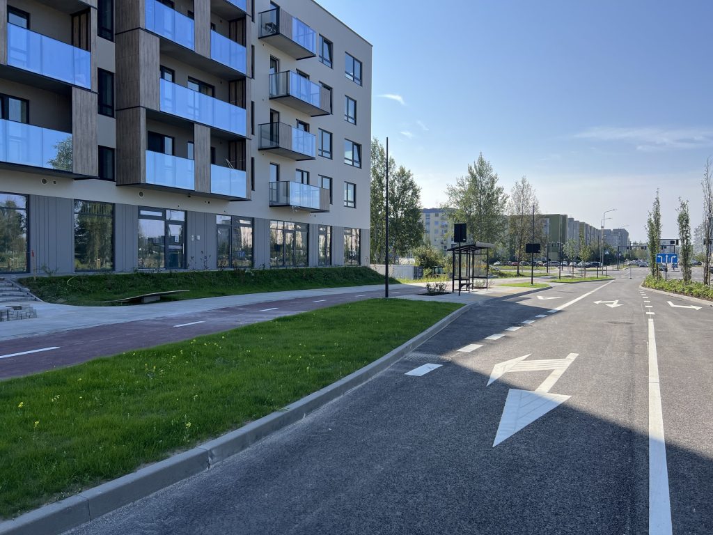 Karaliaučiaus g. nuo Pilaitės pr. iki M. Mažvydo g. (Karaliaučiaus g.) - Bike path, Street - construction photos