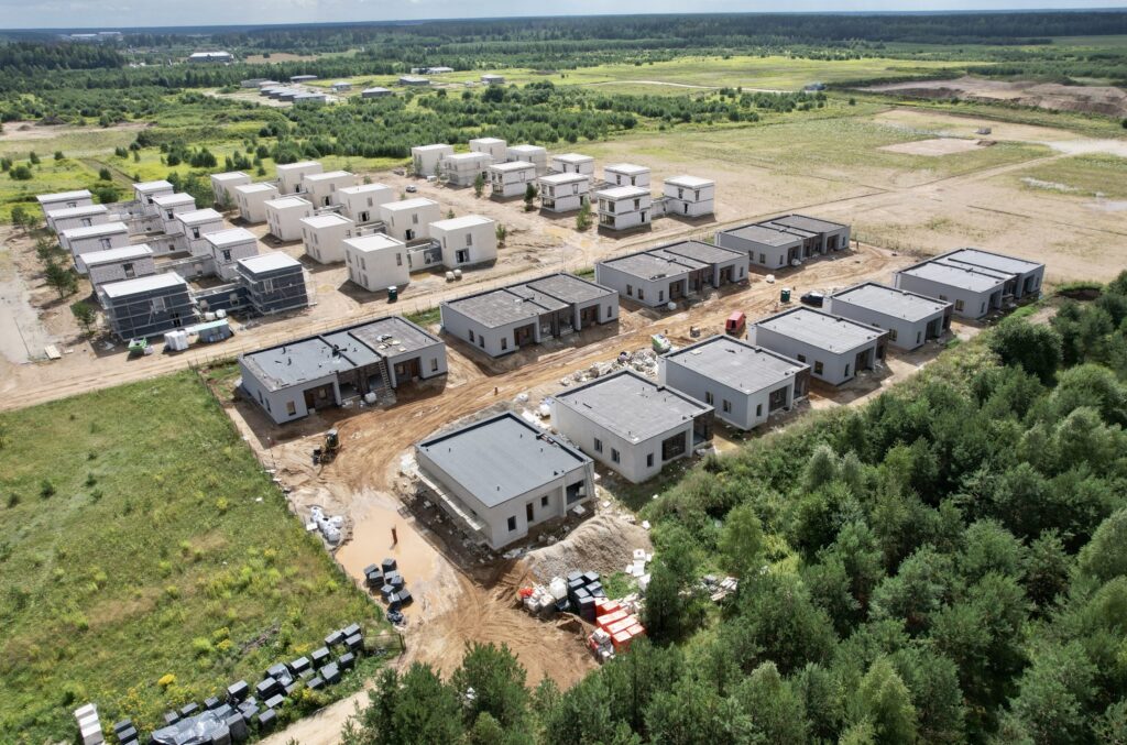 Modernus slėnis (Grinapolio g.) - Row housing - construction photos