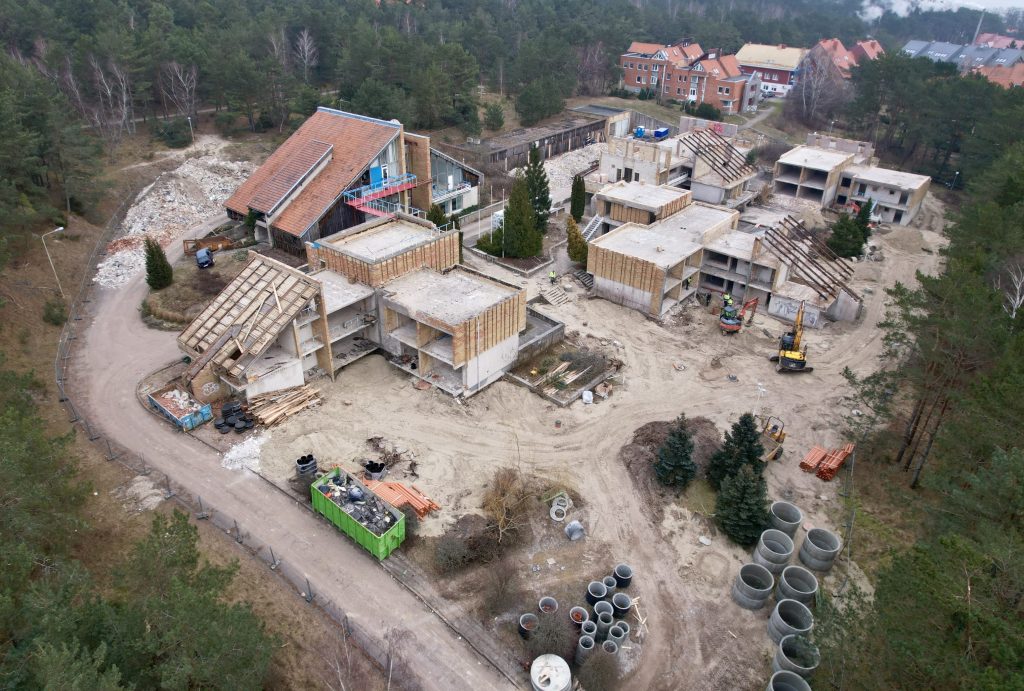 Rašytojų sąjungos poilsiavietės rekonstrukcija (Taikos g. 32) - Kūrorts - būvdarbu attēli