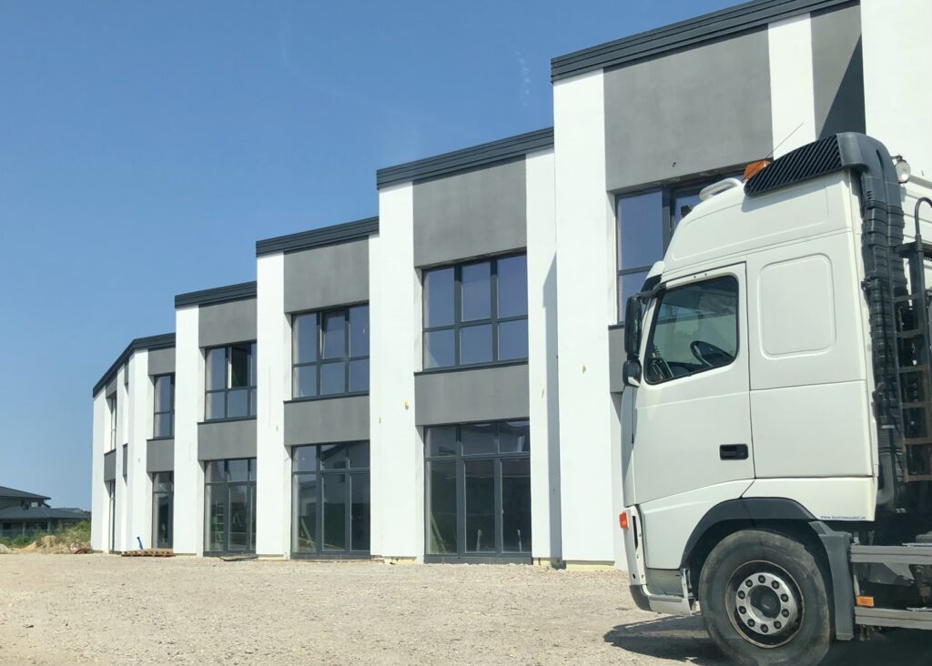 Zujūnų g. 77 (Zujūnų g. 77) - Automobilių centras - statybų nuotraukos