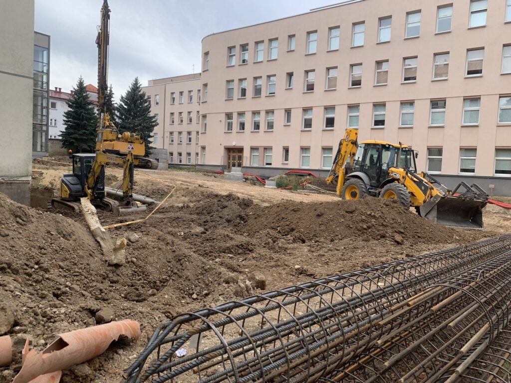 Kauno klinikų Vaikų reabilitacijos korpusas (Eivenių g. 2) - Hospital - construction photos