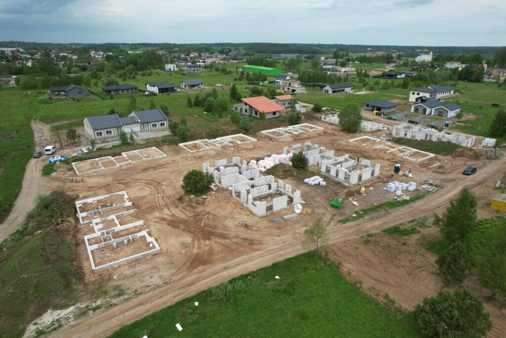 Riešės šilas (Verbų g. 35A, 35B, 35C, 35D, 35E, 35F, 35G, 35H, 35I, Didžiosios Riešės k.) - Private house community - construction photos