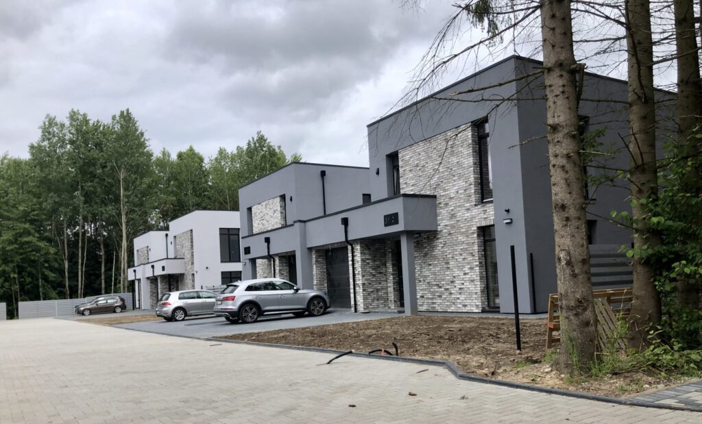 Petro Joniko g. 31, 33, 35, 37 (Petro Joniko g. 31, 33, 35, 37) - Row housing - construction photos