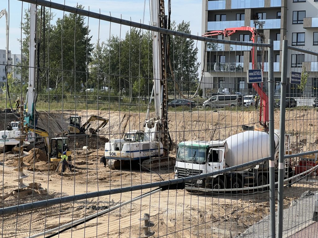 Martyno namai 4 etapas (M. Mažvydo g. 26, Pajautos g. 4A) - Multi apartment - construction photos