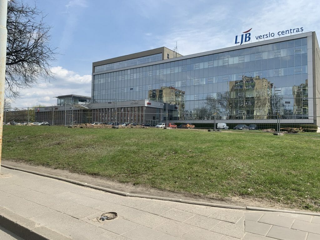 S28 (Savanorių pr. 28) - Office center - construction photos