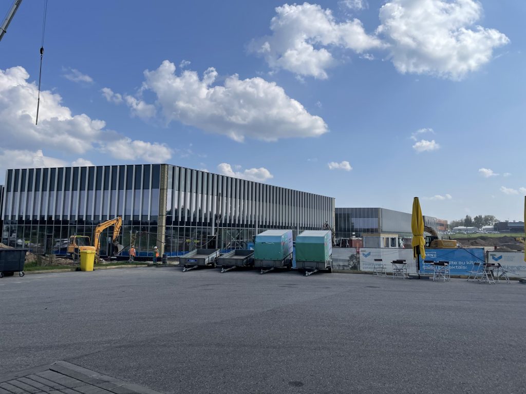 Vilniaus verslo parkas 2 (Sedulų g. 2, Bukiškio k.) - Birojs / Elastīgu platību - būvdarbu attēli