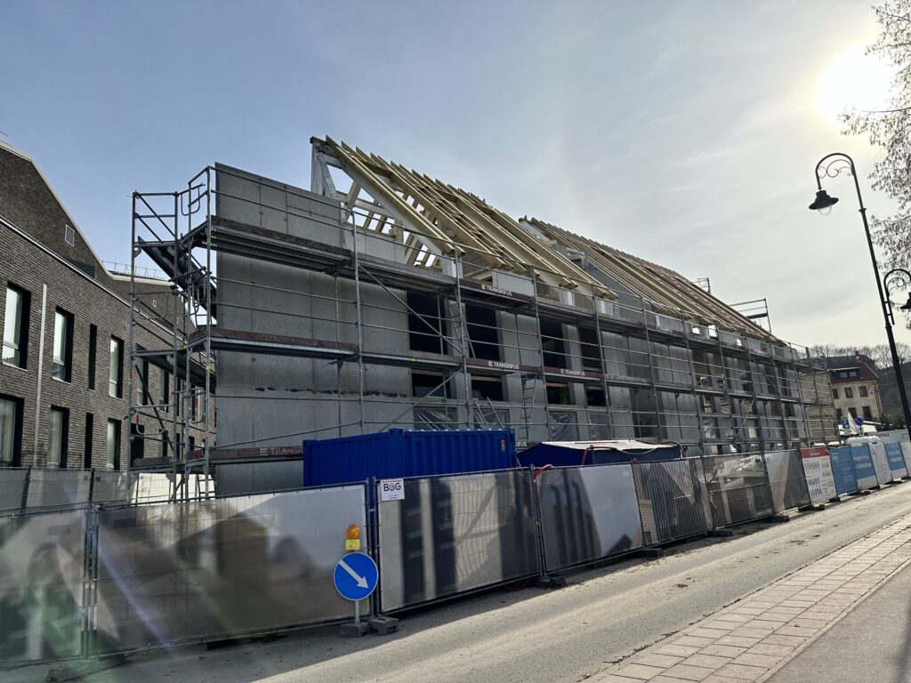 PAUPYS 8 etapas (Aukštaičių g. 2) - Daugiabutis, Verslo centras - statybų nuotraukos