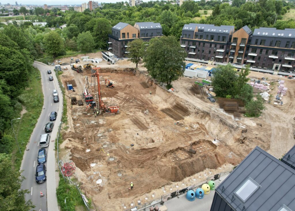 Miško ardai 3 etapas (Burbiškių g. 6) - Multi apartment - construction photos