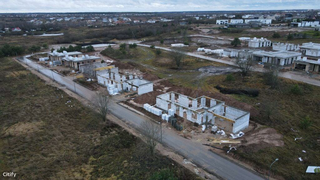 Moluvėnų g. 2, 4, 6, 8, 26, 28, 30, 32, Rykantų g. 7, 9 (Moluvėnų g. 2, 4, 6, 8, 26, 28, 30, 32, Rykantų g. 1, 3, 7, 9) - Private house community - construction photos