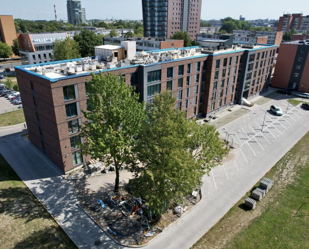 Taikos pr. 30 (Taikos pr. 30) - Daugiabutis - statybų nuotraukos