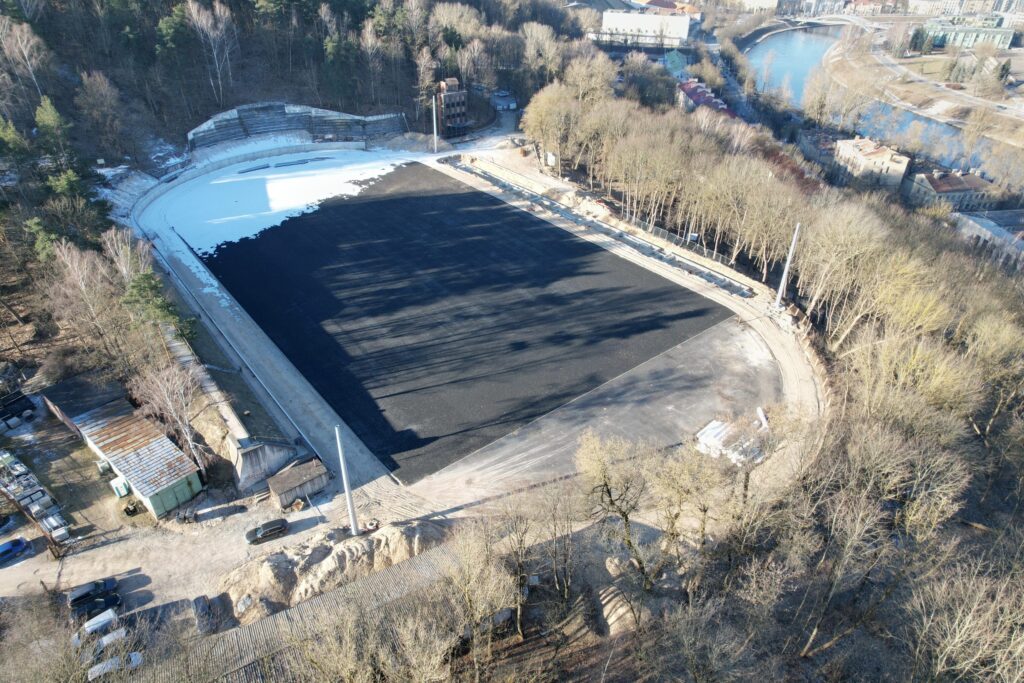 Kalnų parko stadionas (T. Kosciuškos g. 7) - Sports field or court - construction photos