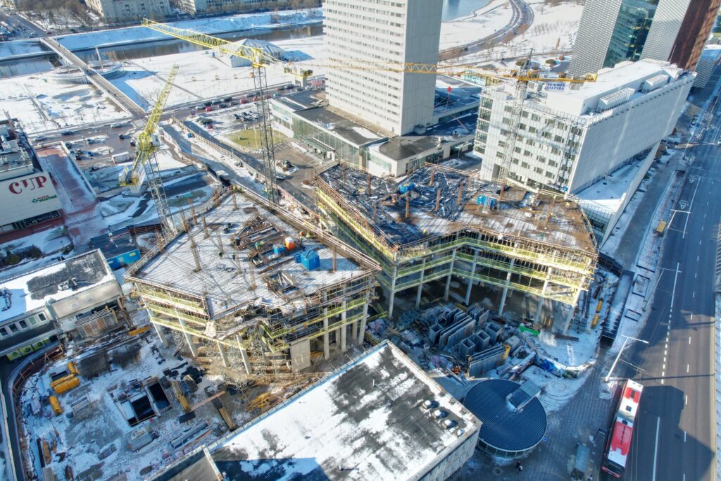 Artery (Konstitucijos pr. 18B) - Biroju centrs - būvdarbu attēli