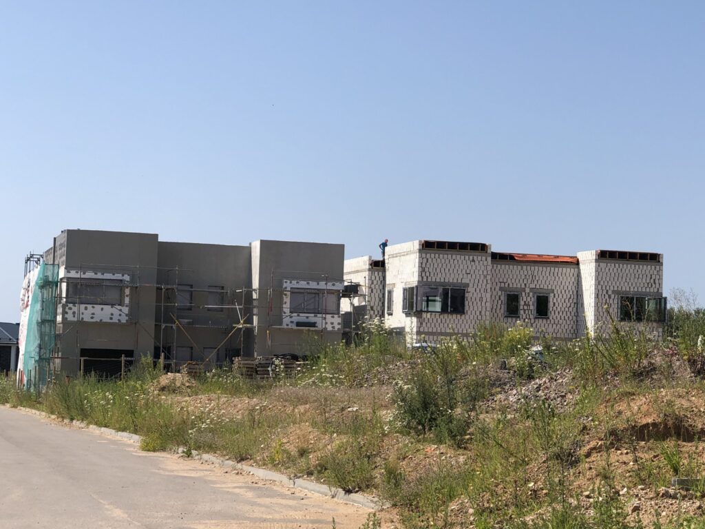 J. Bretkūno g. 34, 36, 38, 40, 42 (J. Bretkūno g. 34, 36, 38, 40, 42) - Row housing - construction photos