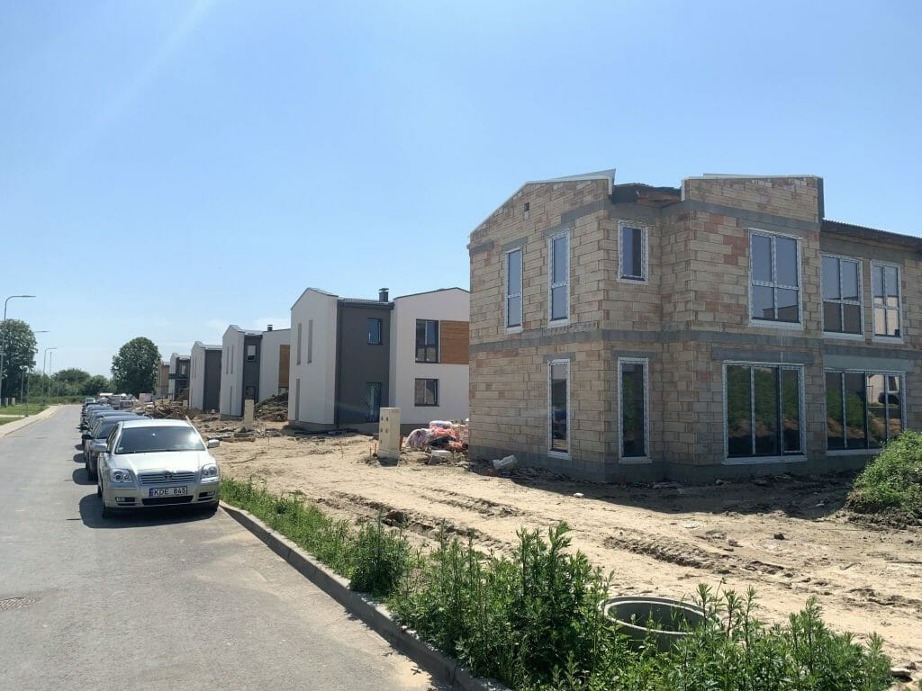 Kotedžai Kalnėnuose 2 etapas (Kroatų g.) - Row housing - construction photos
