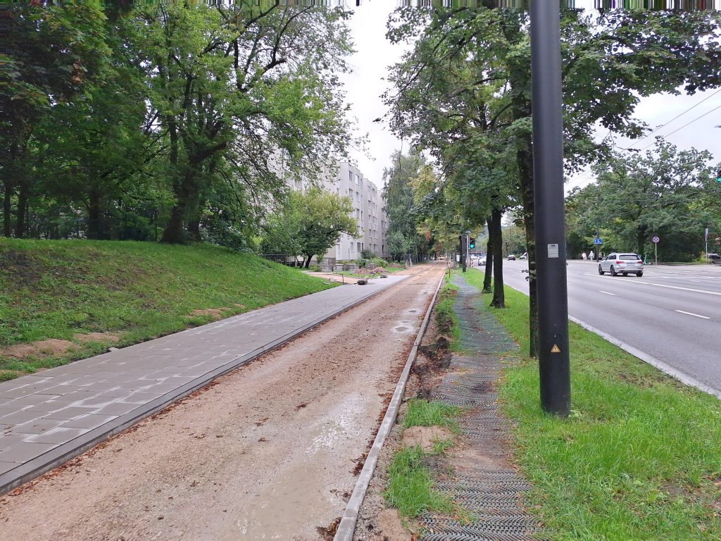 Šeimyniškių g. dviračių takas (Šeimyniškių g.) - Velosipēdu ceļš - būvdarbu attēli