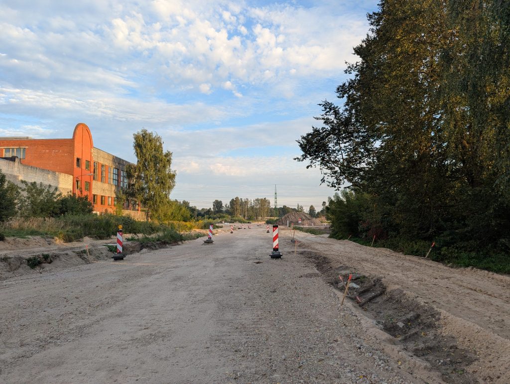 Dienvidu tilta IV kārta I posms (Jāņa Čakstes gatve) - Bike path, Pedestrian path, Road - construction photos
