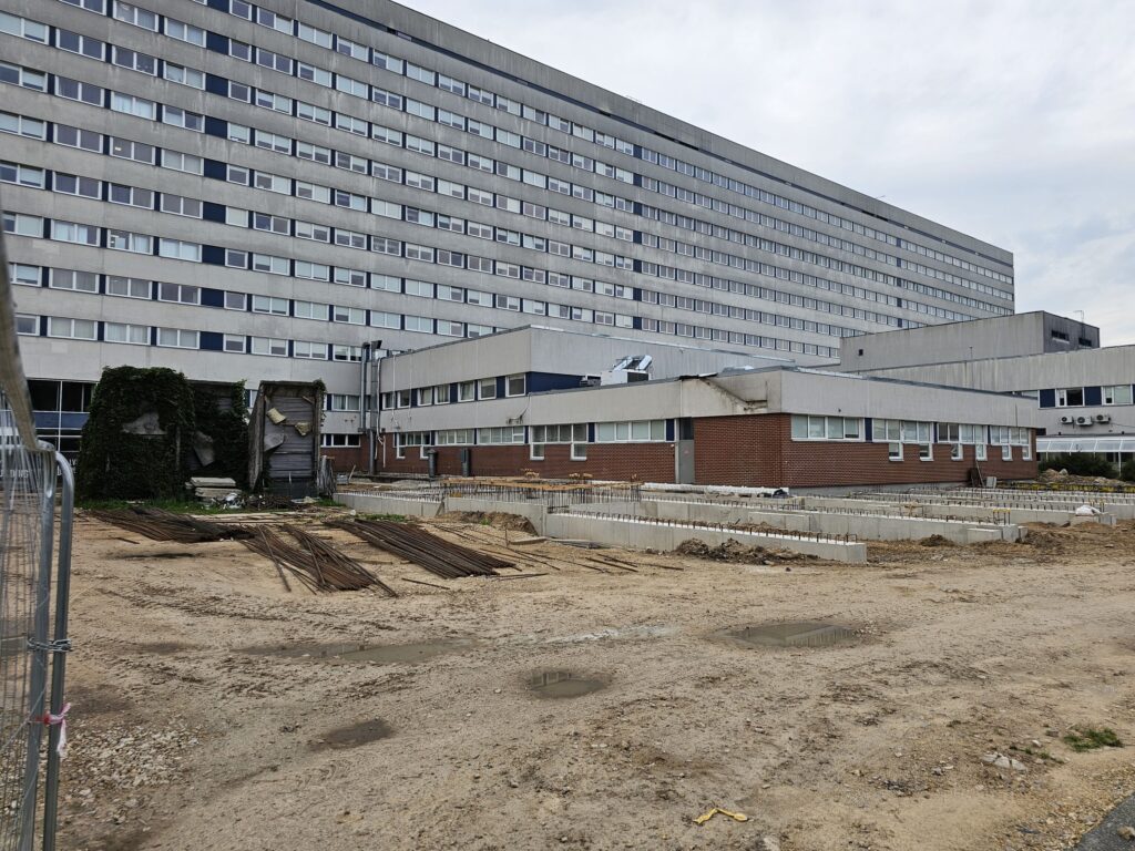 Rīgas Austrumu klīniskās universitātes slimnīcas Radioloģijas centrs (Hipokrāta iela 2 k-6) - Hospital - construction photos