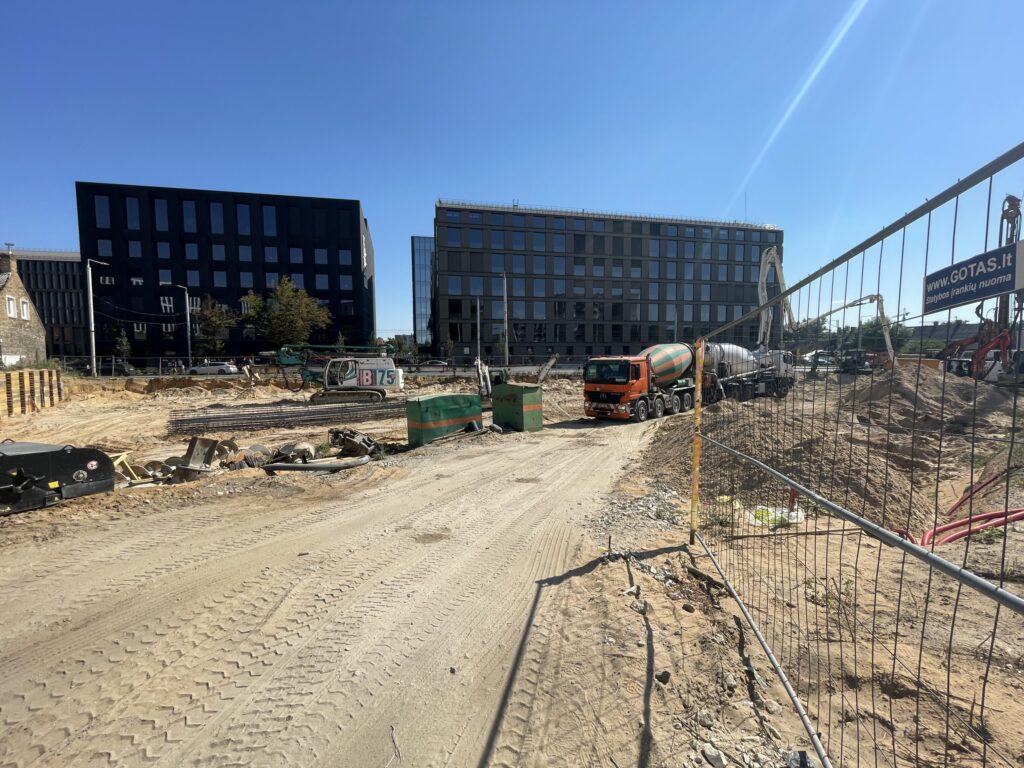 Uptown Park 2 (Švitrigailos g. 19, 21, 23) - Office center - construction photos