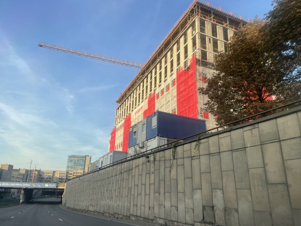 Yellowstone (J. Jasinskio g. 14) - Office center - construction photos