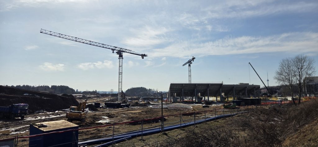 Daugiafunkcis sveikatinimo, ugdymo, švietimo, kultūros ir užimtumo kompleksas 1 etapas (stadionas) (Ozo g. 27) - Staadion - ehituse fotod