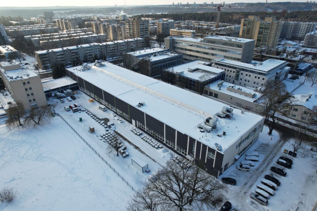 Naujamiesčio lengvosios atletikos maniežas (Žemaitės g. 6) - Sports arena - construction photos