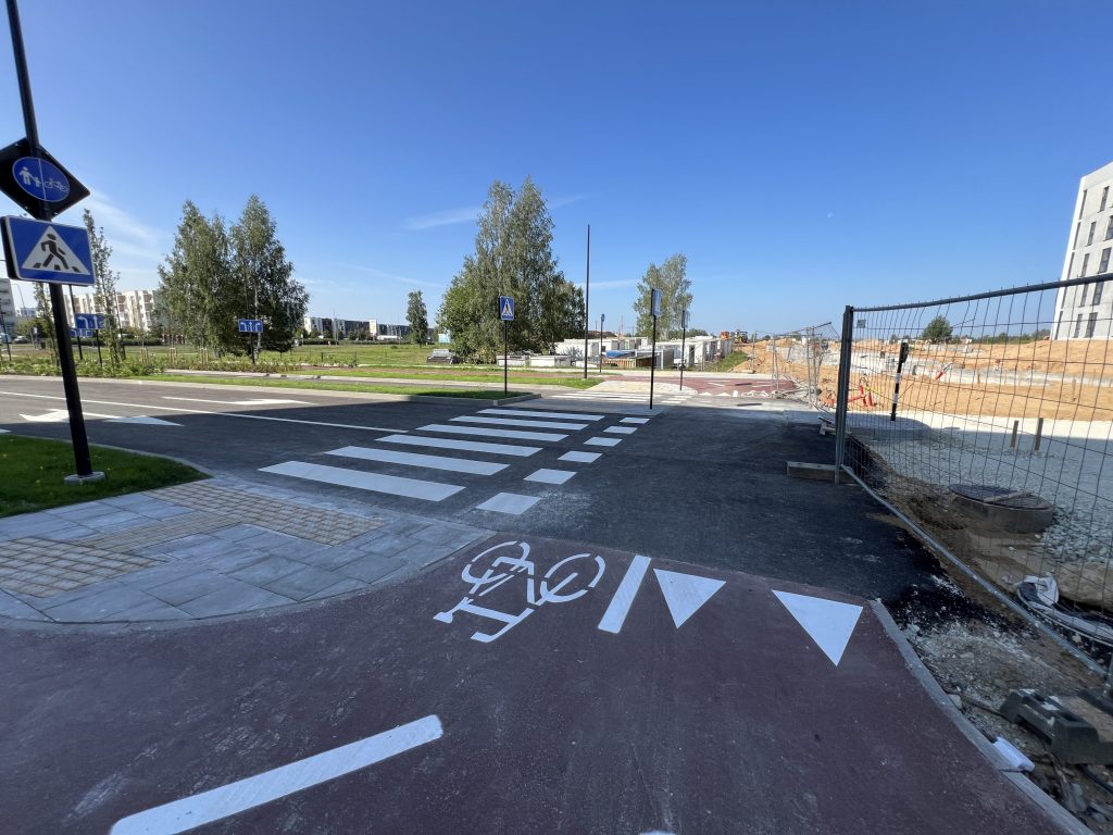 Karaliaučiaus g. nuo Pilaitės pr. iki M. Mažvydo g. (Karaliaučiaus g.) - Bike path, Street - construction photos