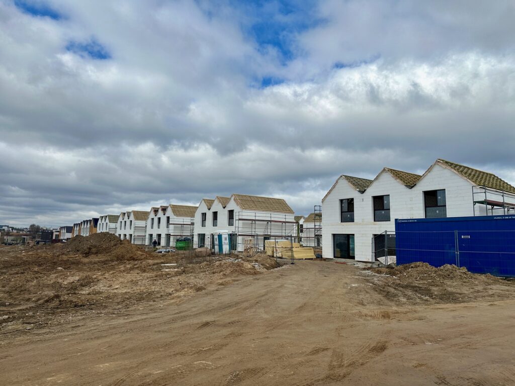 Sveiki! Kalnėnuose 2 etapas (Baskų g. 80) - Row housing - construction photos