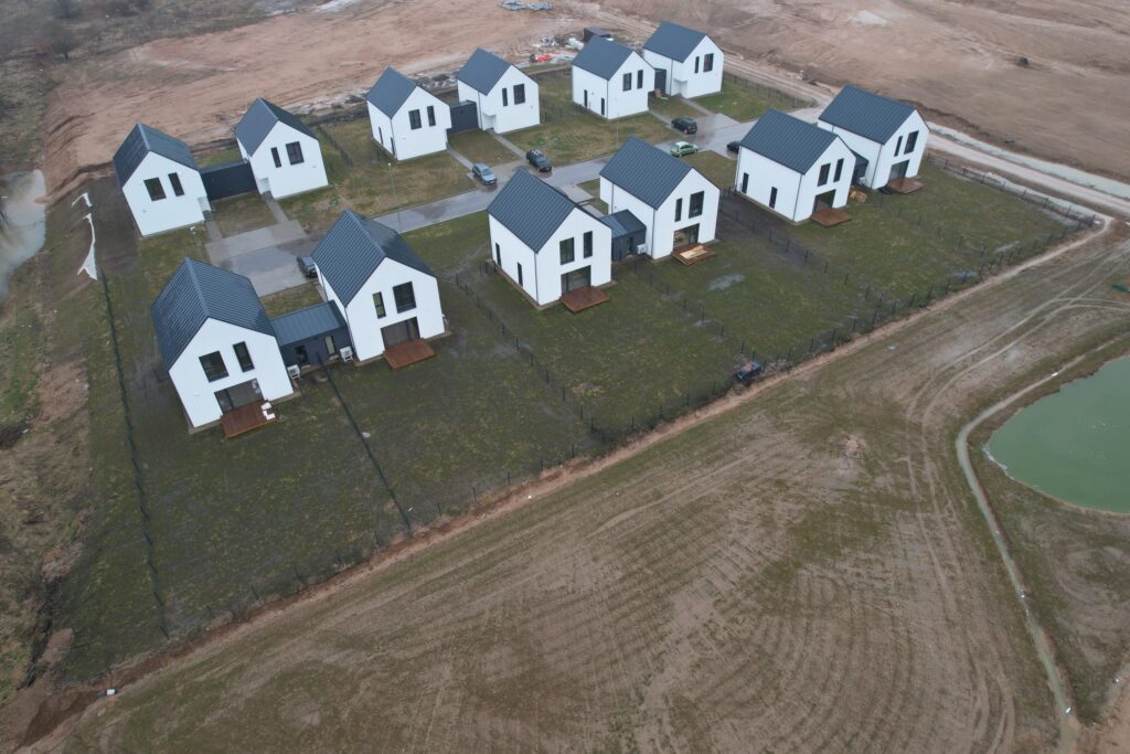 Švedų pievos (Pikutiškių g. 29F, 29G, 29H, 29K, 29J, 29I, 29L, 29M, 29N, 29L, 29R, 29P, 29O) - Private house community - construction photos