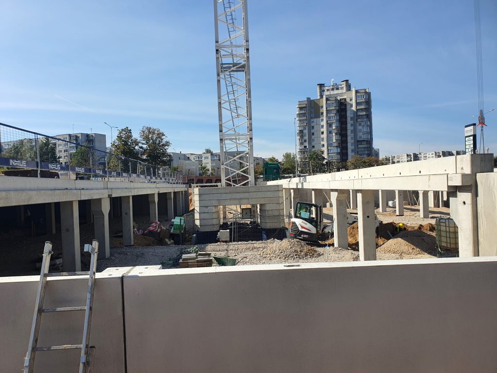 PC PIKAS (Ukmergės g. 221) - Shopping center - construction photos